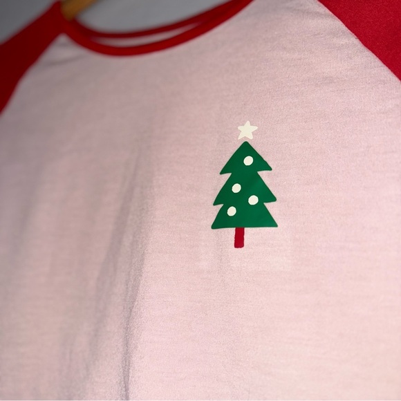 Cat & Jack Size L (10/12) Festive Pink and Red Long Sleeve Raglan Pajama Top - Picture 6 of 7